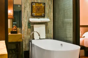 Pattra Resort Hotel - Bathroom
