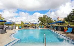 Hampton Inn Orlando-International Airport - Piscine