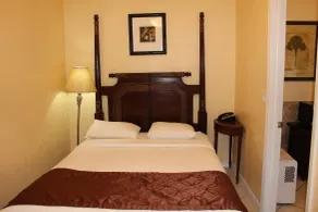 Flamingo Inn - Chambre