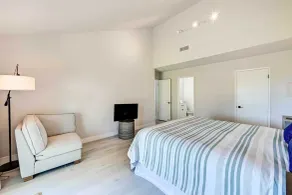 Lovely Solana Beach Home w/ Views: 2 Mi to Ocean! - Chambre