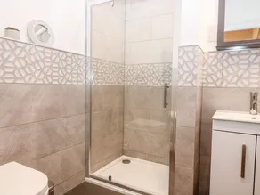 Council Chambers at The Institute Executive Apartments - Bathroom