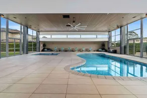 Quality Hotel Parklake Shepparton - Piscina