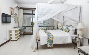 Tamarind Village Hotel Apartments - Room
