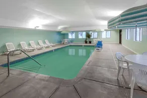 Baymont by Wyndham Gaylord - Piscine