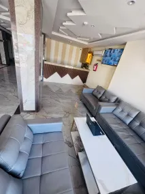 HOTEL PURVI BY VILAASITAA INDORE - Lobby