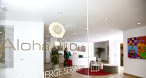 Aloha Hill Club - Réception