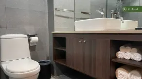 X Hotel Thái Nguyên - Badeværelse