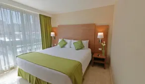 Hotel Suites Ambassador - Room