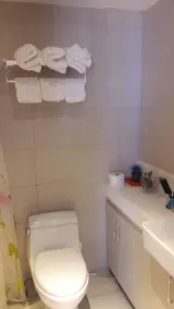 Araneta Cubao No Brown Outs 1BR Furnished Condo with Balcony free WiFi Netflix - Salle de bain