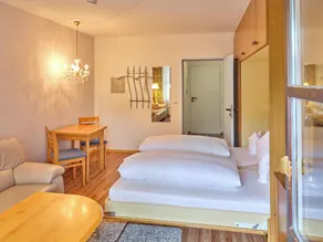 Appartement-Haus Blumenhof - Room