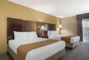 Best Western Plus Plaza by the Green - Chambre