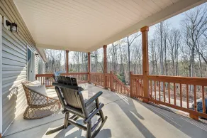 Home Gym & Fireplace: Roaring River Retreat - Interior