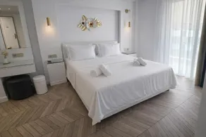 White Rose Athens Residence - Room