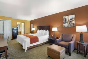 Best Western Exeter Inn & Suites - Zimmer
