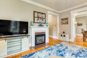 Spacious Athens Home ~ 1 Mi to Downtown! - Intérieur