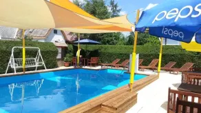 Janika Pension - Piscina