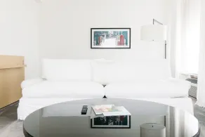 The Chicago Hotel Collection Ambassador Gold Coast - Room