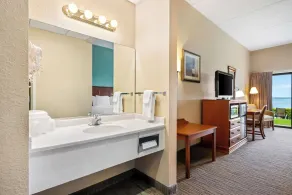 Beachfront Hotel Houghton Lake - Habitación