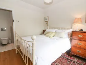 Holly Cottage - Room