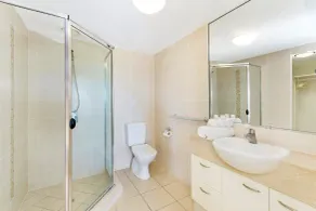 Rovera Apartments - Bathroom