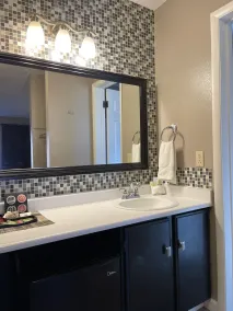 The Alder Inn - Bathroom