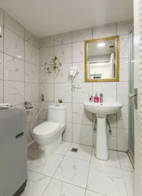 YOYO International Apartment - Bathroom