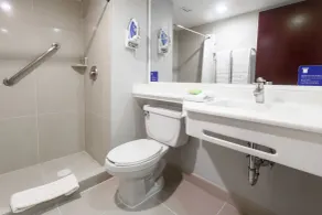 City Express by Marriott Celaya Parque - Salle de bain