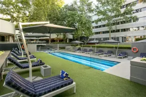 The Maslow Hotel, Sandton - Pool