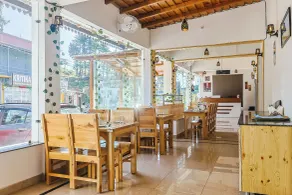 Mukteshwar Valley Resort - Restaurant
