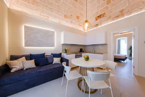 HelloAPULIA Charming Palazzo Clemente - self-catering suites with aircondition - Rum