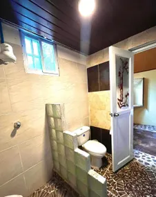 Hotel Refugio Cariguana - Bathroom