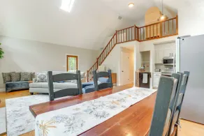 Pet-friendly Lake Monticello Home w/ Perks! - Interiør