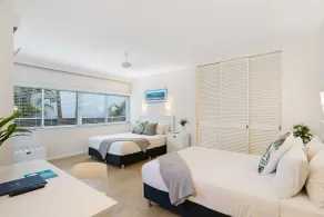 Coral Sea Resort - Room