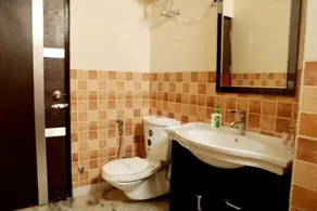 Hollyhocks Residency - Bathroom