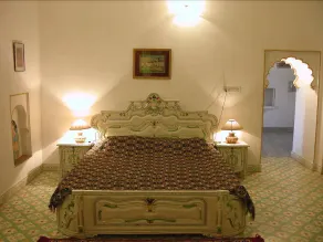Bassi Fort Palace - Room