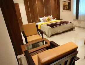 Eennra Maanikko - Room