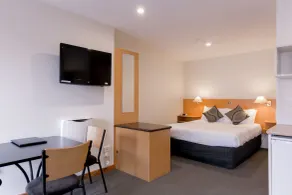 Bay Hotel Apartments - Room