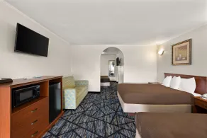 Americas Best Value Inn-Celina - Zimmer