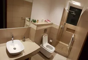Finch & Sons - Bathroom