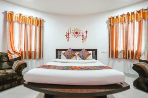 Via Sai Lodging - Nashik Railway Station - Habitación
