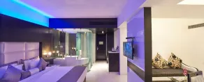 Eskay Resorts by muza - Chambre