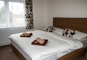 Elendris - Ubytování u kostela - Room