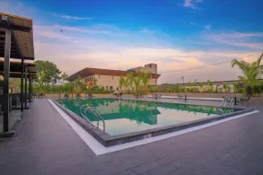 Amartara luxury hotel and resorts, Abu Road - Pool