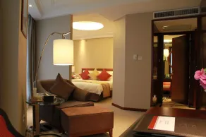 Central Hotel Shanghai - Nanjing Road - Room
