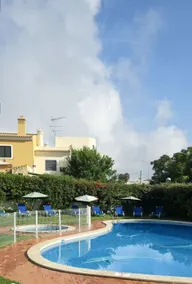 Hotel Monaco - Piscina