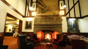 The Lion Hotel Shrewsbury - Sitteområde i lobbyen