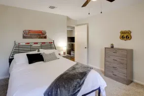 Roomy Houston Rental w/ Home Office & Private Pool - Interior