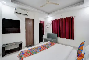 Townhouse Hoshangabad Road Formerly Saanvi Paradise - Rom