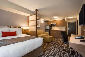 Microtel Inn & Suites by Wyndham Val-d Or - Chambre