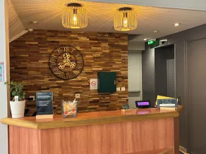 Logis Hôtel du Commerce - Reception